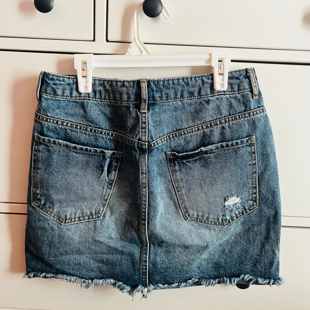 Jean skirt - Picture 2 of 2